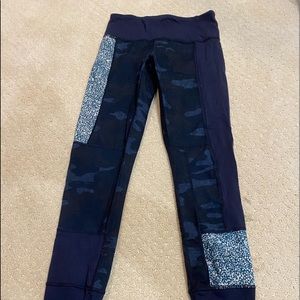Lululemon Camo Patchwork Leggings Size 2